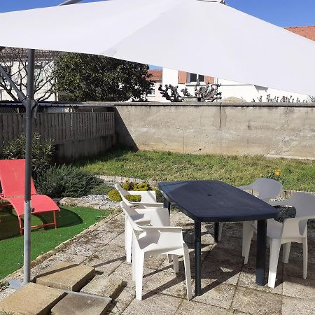 Maison Familiale A Nîmes Exteriör bild