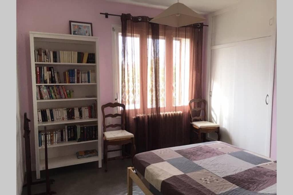 Maison Familiale A Nîmes Exteriör bild