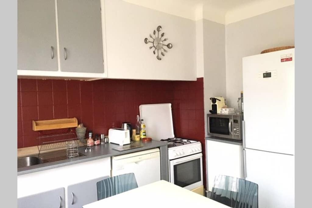 Maison Familiale A Nîmes Exteriör bild